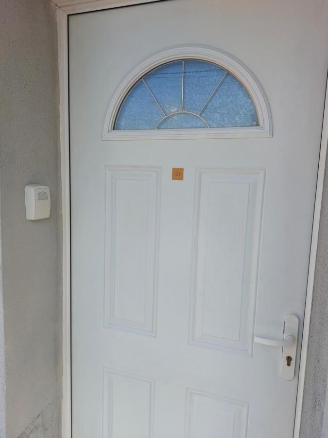 Jolie Appartement 50 m2 Chalon-sur-Saône Exterior foto